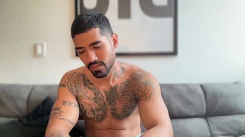 Myke esthetic online show from 02.28.25