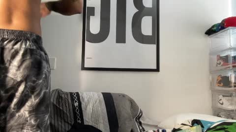 Myke esthetic online show from 09.15.25