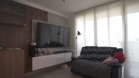 jacke BUNNY online show from 07.26.26