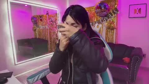 myla_evans online show from 12.17.25