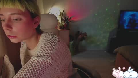 MylaFlores online show from 12.28.24