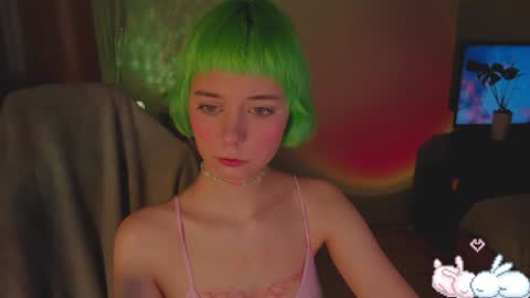 MylaFlores online show from 01.31.25