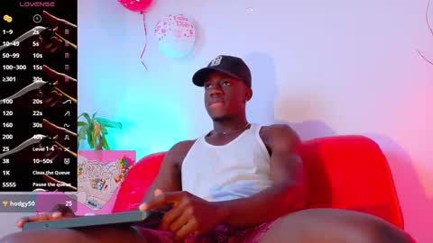 Snapshot of mylowallacee chatting on 02.27.25 Mylo Wallace online show from 02.27.25