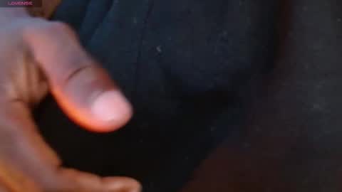 Snapshot of mylowallacee chatting on 12.16.25 Mylo Wallace online show from 12.16.25