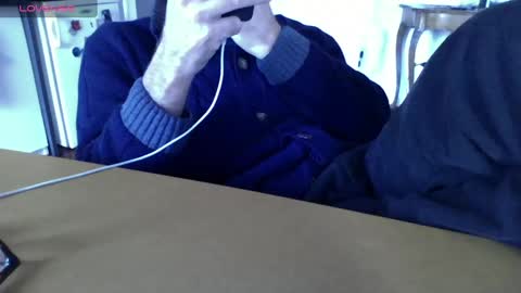 Bi sexy guy lovense hush is on private is open or password show tip if you like. online show from 01.31.25