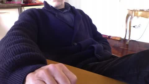 Bi sexy guy lovense hush is on private is open or password show tip if you like. online show from 03.06.25