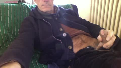 Bi sexy guy lovense hush is on private is open or password show tip if you like. online show from 03.25.26