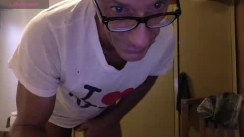 Bi sexy guy lovense hush is on private is open or password show tip if you like. online show from 08.01.26