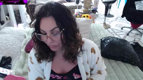 Myrna Sessions online show from 03.10.26