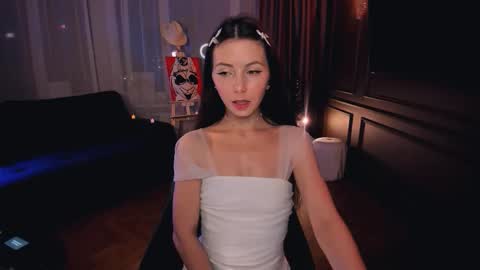 Snapshot of mysstica chatting on 09.08.25 Maria online show from 09.08.25