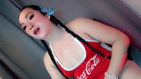 Snapshot of mysterious_kim chatting on 10.15.25 kimmy online show from 10.15.25