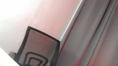 Snapshot of mysterious_kim chatting on 10.20.25 kimmy online show from 10.20.25