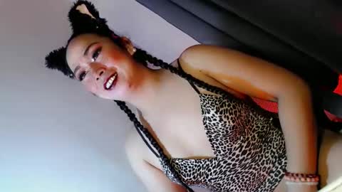 Snapshot of mysterious_kim chatting on 11.11.25 kimmy online show from 11.11.25