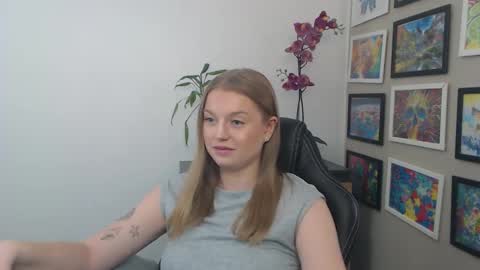 Erica online show from 04.22.26