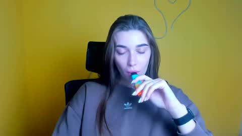 Amelia online show from 07.12.26