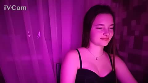 Snapshot of mysticrose_ chatting on 02.02.26 Leya online show from 02.02.26