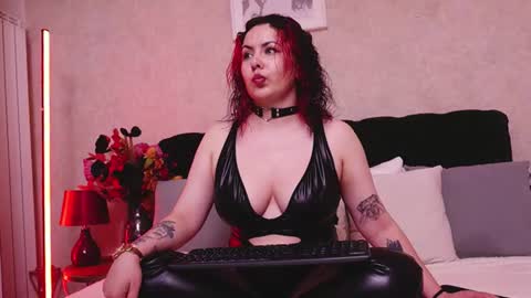 MystiqueRosee online show from 08.07.26