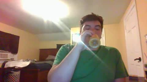 Snapshot of mytchy chatting on 12.09.24 Mytchy online show from 12.09.24