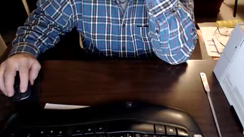 Snapshot of mytimeyourtimeourtime chatting on 11.12.25 ItsTime online show from 11.12.25