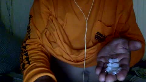 Snapshot of mywi11yisbiggy chatting on 01.31.25 str8 dom alphaAsian Daddy type. sorry not bi or  curious but i dont judgediscrimenate. online show from 01.31.25