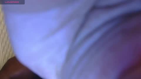 Snapshot of mzthundabootie chatting on 11.29.25 mzthundabootie online show from 11.29.25