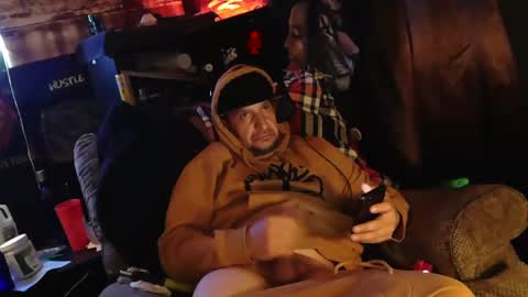 Snapshot of n3v3rpanic1 chatting on 02.28.25 SnackPants online show from 02.28.25