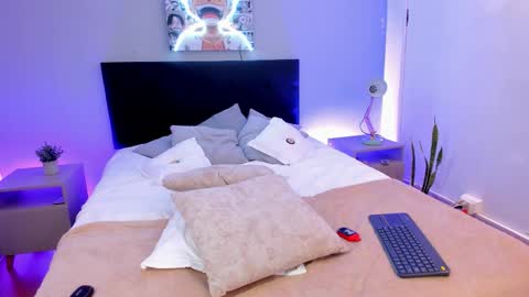 AMY online show from 12.05.25