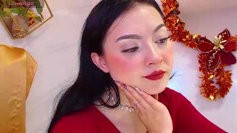 naamah_b online show from 12.28.24