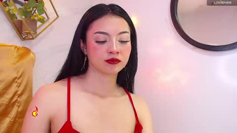 naamah_b online show from 01.09.25