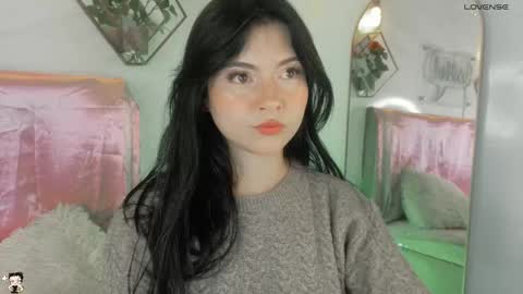 naamah_b online show from 10.13.25