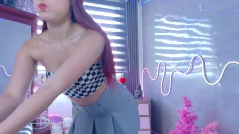 naaomi_cute online show from 12.15.25