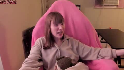 Natalie Marlo online show from 03.12.25