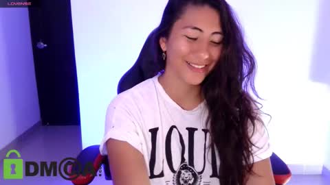 Snapshot of nadia_palmer chatting on 11.25.25 Nadi online show from 11.25.25