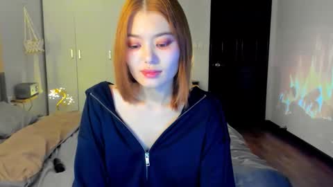 Snapshot of nadiazan chatting on 11.23.25 nadiazan online show from 11.23.25