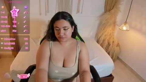 Nadine online show from 12.23.24