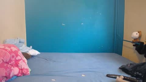 nadinnnea online show from 03.10.25