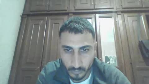 Snapshot of nadirff16 chatting on 01.12.25 V online show from 01.12.25