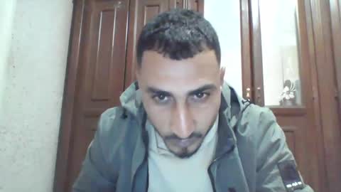 Snapshot of nadirff16 chatting on 02.03.25 V online show from 02.03.25