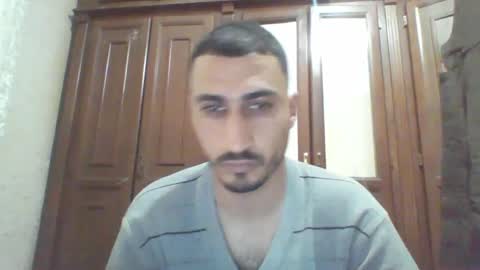 Snapshot of nadirff16 chatting on 02.09.25 V online show from 02.09.25