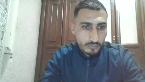 Snapshot of nadirff16 chatting on 02.10.25 V online show from 02.10.25