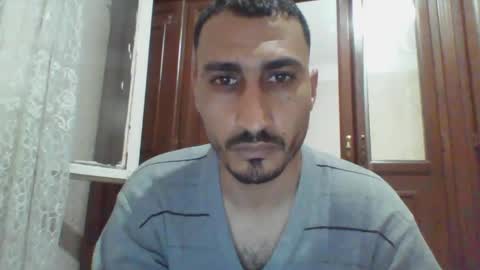 Snapshot of nadirff16 chatting on 02.11.25 V online show from 02.11.25