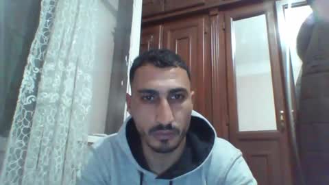 Snapshot of nadirff16 chatting on 02.11.25 V online show from 02.11.25