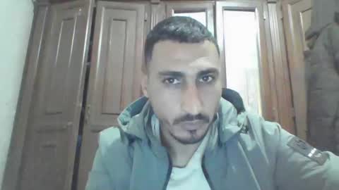 Snapshot of nadirff16 chatting on 02.13.25 V online show from 02.13.25