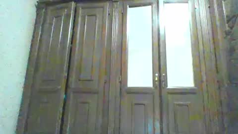 Snapshot of nadirff16 chatting on 02.15.25 V online show from 02.15.25