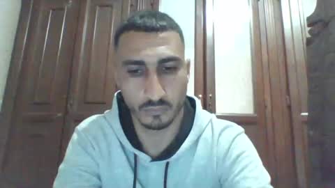 Snapshot of nadirff16 chatting on 02.22.25 V online show from 02.22.25