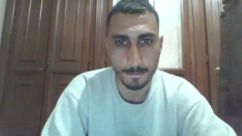 Snapshot of nadirff16 chatting on 02.24.25 V online show from 02.24.25