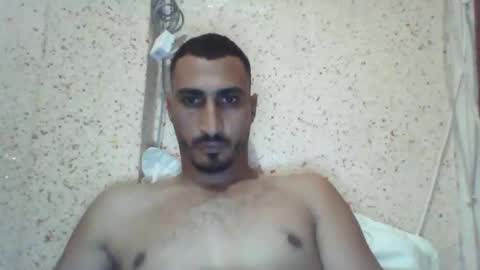 Snapshot of nadirff16 chatting on 09.18.25 V online show from 09.18.25
