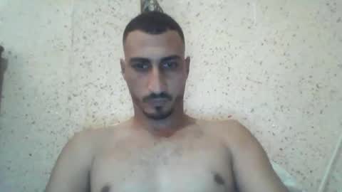 Snapshot of nadirff16 chatting on 09.21.25 V online show from 09.21.25