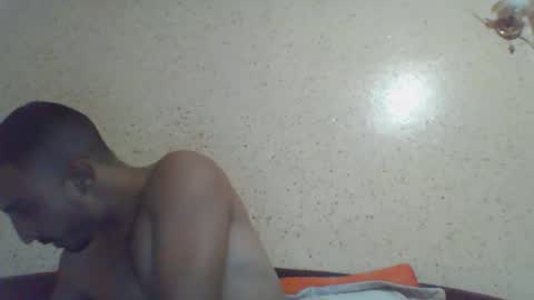 Snapshot of nadirff16 chatting on 09.26.25 V online show from 09.26.25