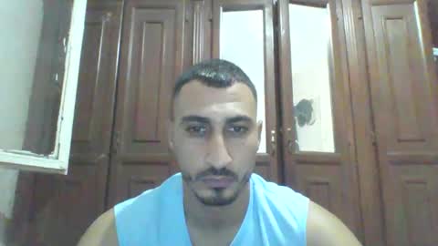 Snapshot of nadirff16 chatting on 09.28.25 V online show from 09.28.25